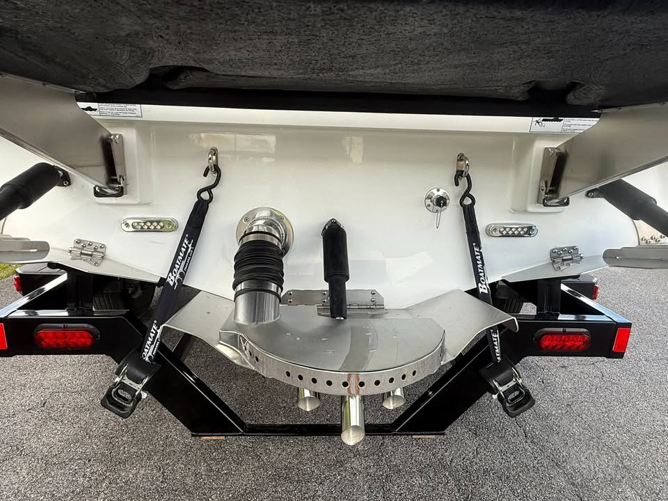 2022 Supreme S220 Icon